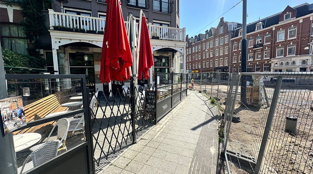 Wijnbar ziet omzet instorten door opengebroken kruispunt Linnaeusstraat